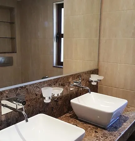 I03 Apollo Heights * Kouklia